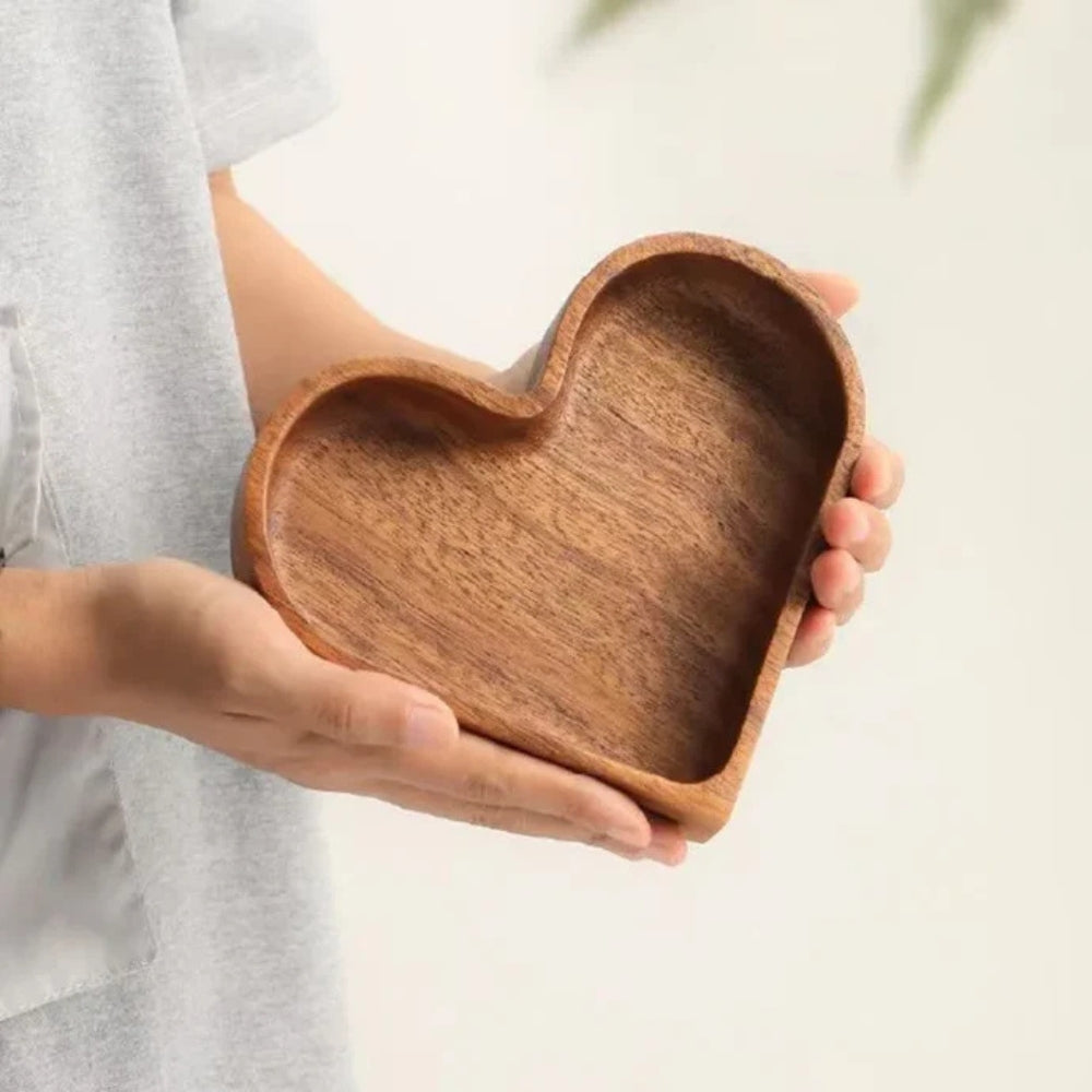 4-Piece Premium Heart-Shaped Wooden Snack Tray Set