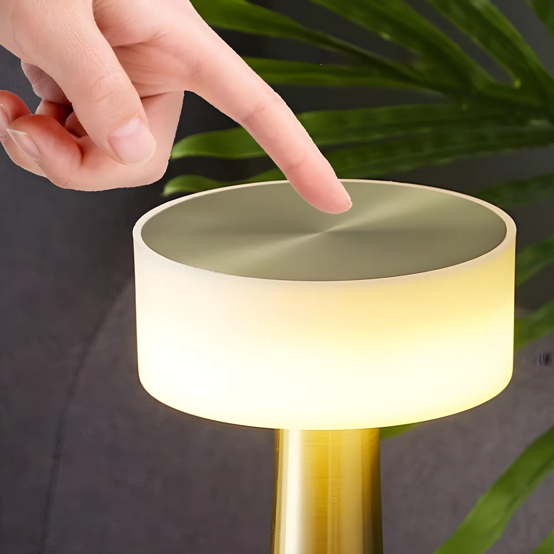 Sleek & Radiant Wireless LED Table Lamp