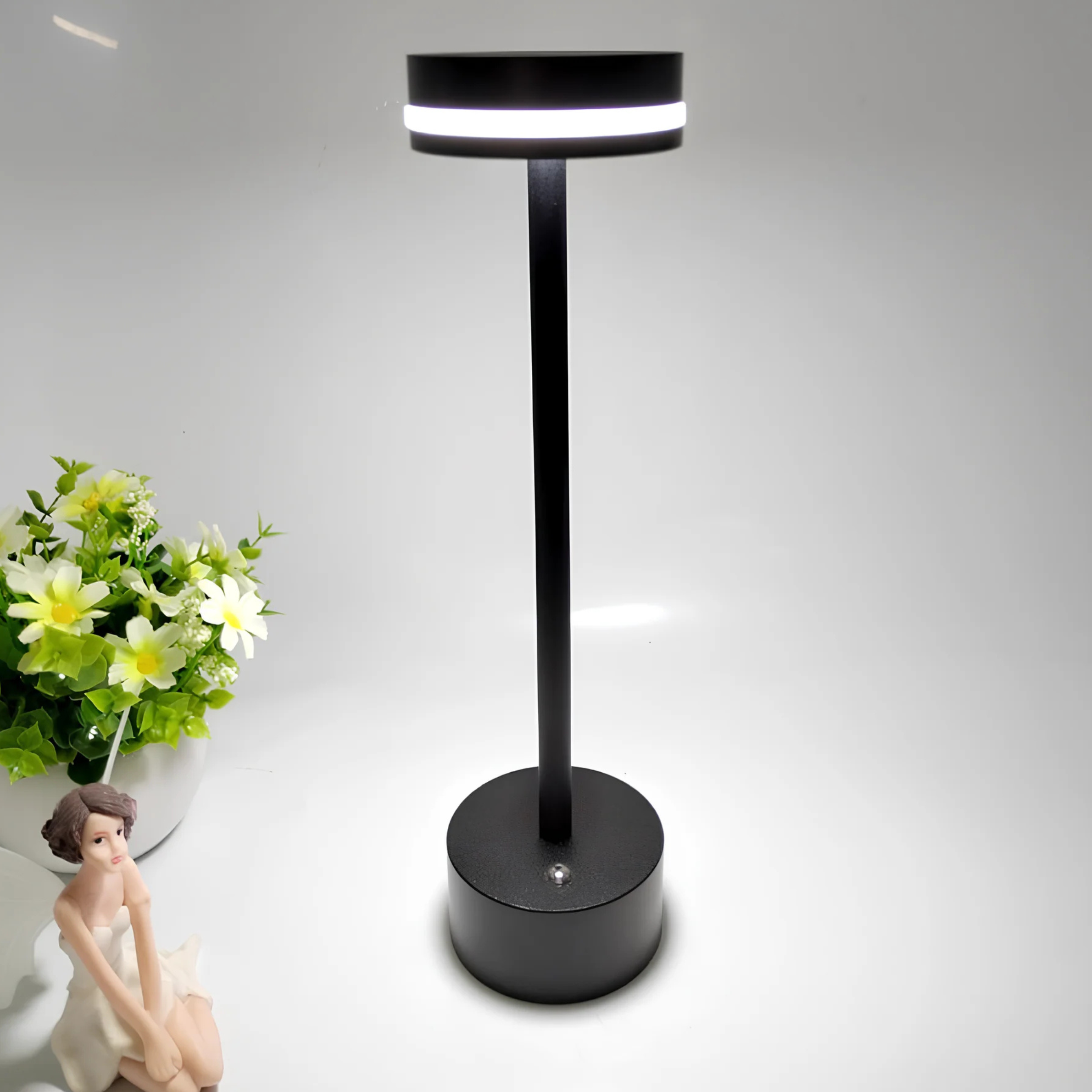 Minimalist Wireless LED Table Lamp