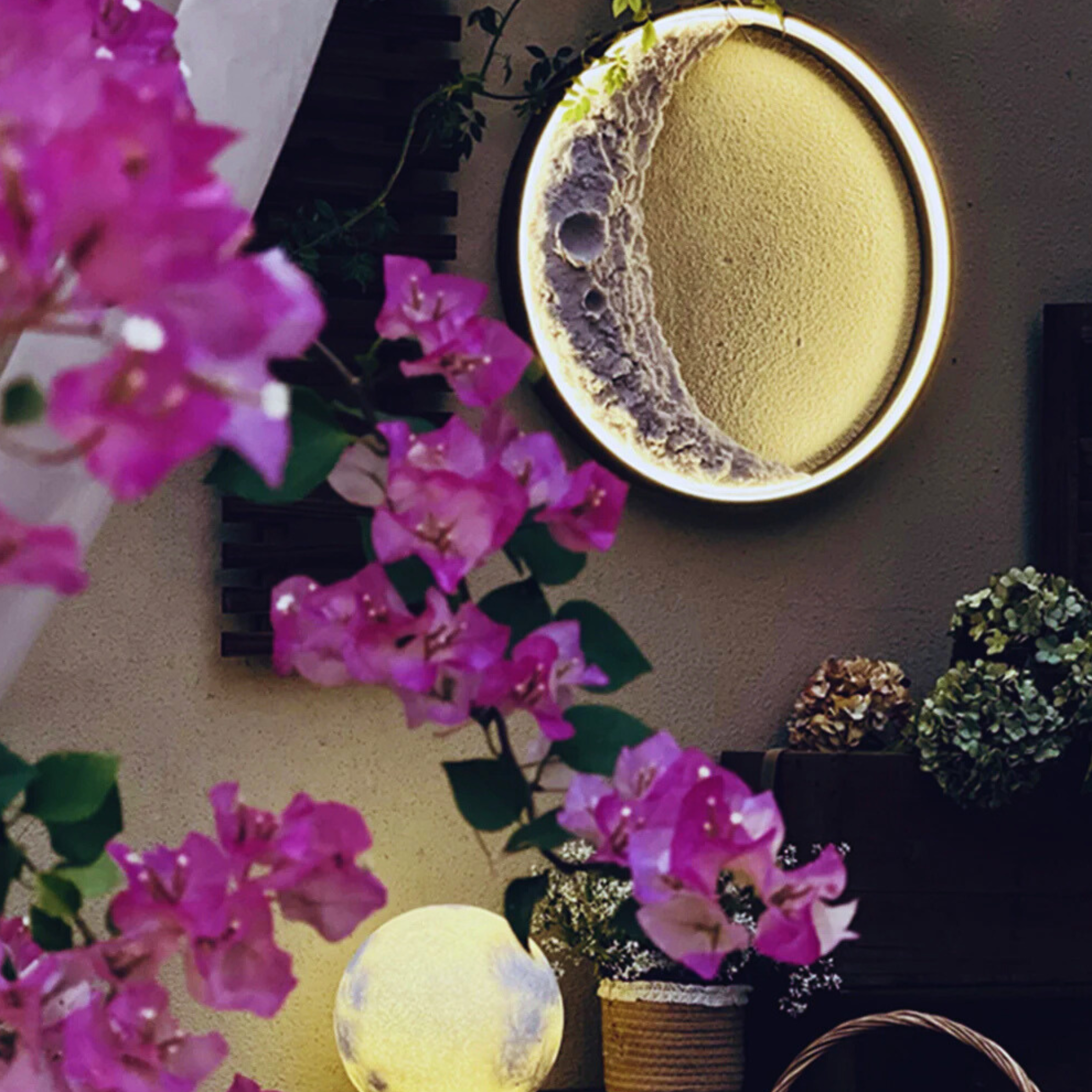 3D Moon LED Wall Light: Celestial Dream Lighting