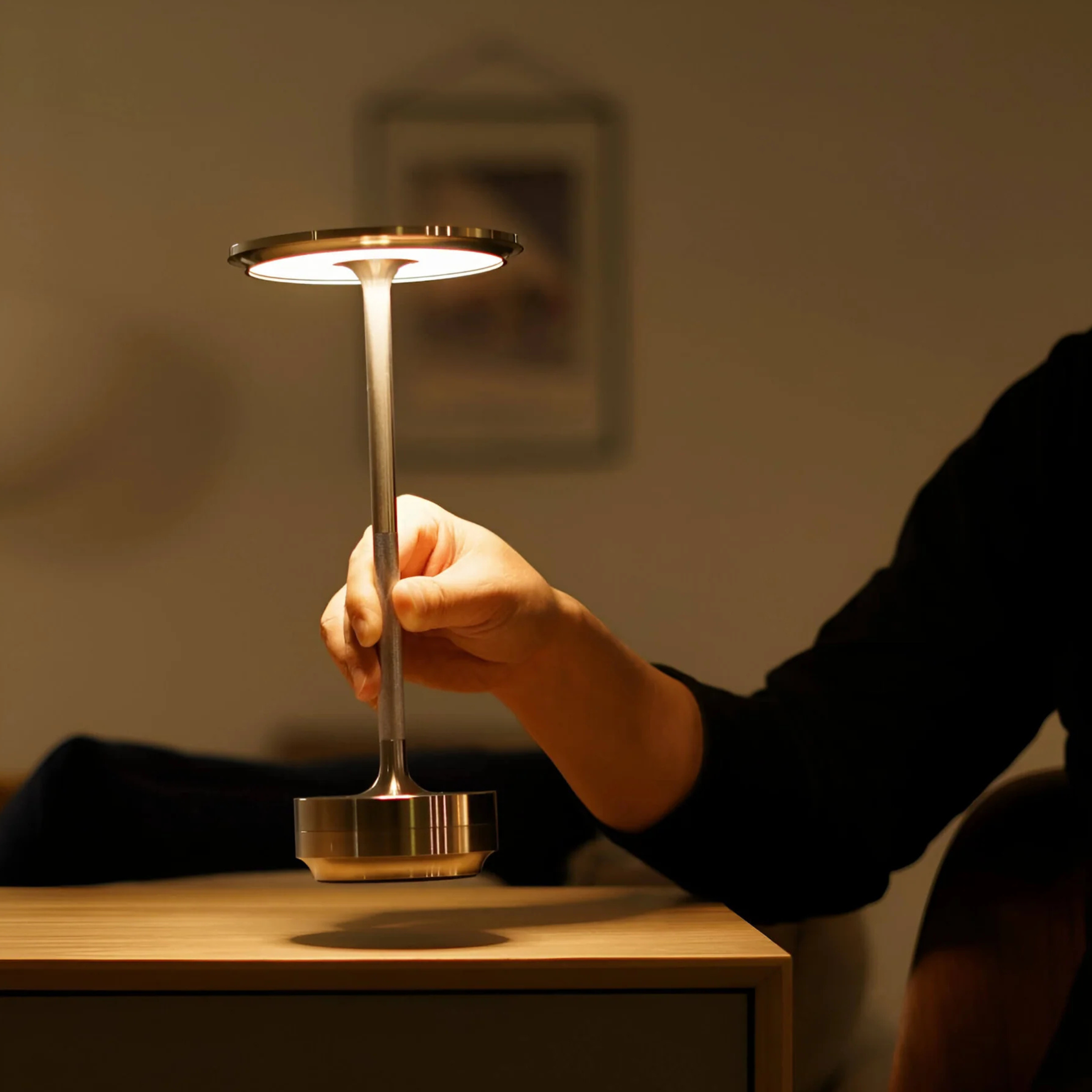 The Sleek Wireless Rechargeable Ambient Table Lamp