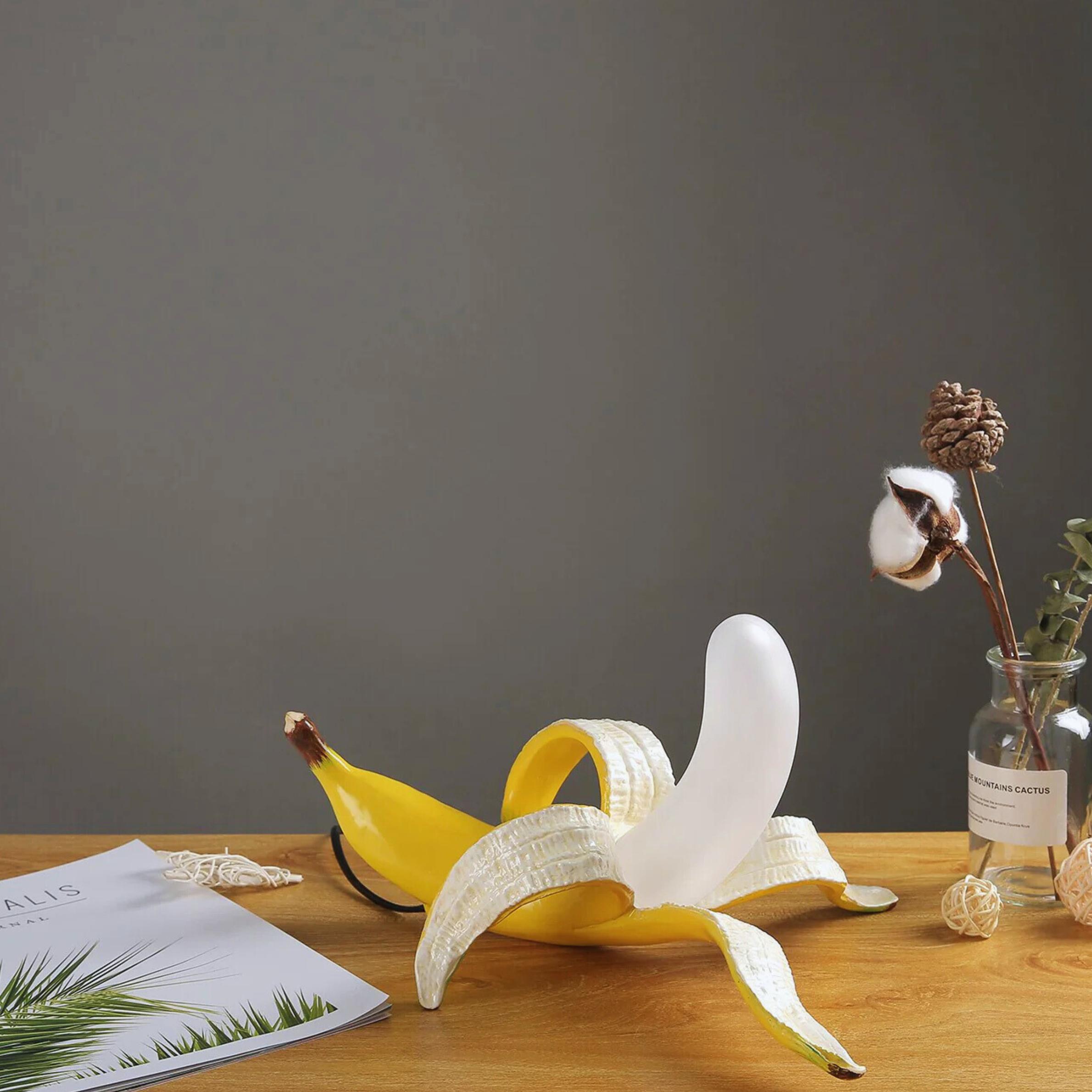 Finesse Banana Table Lamp in Art Deco Style