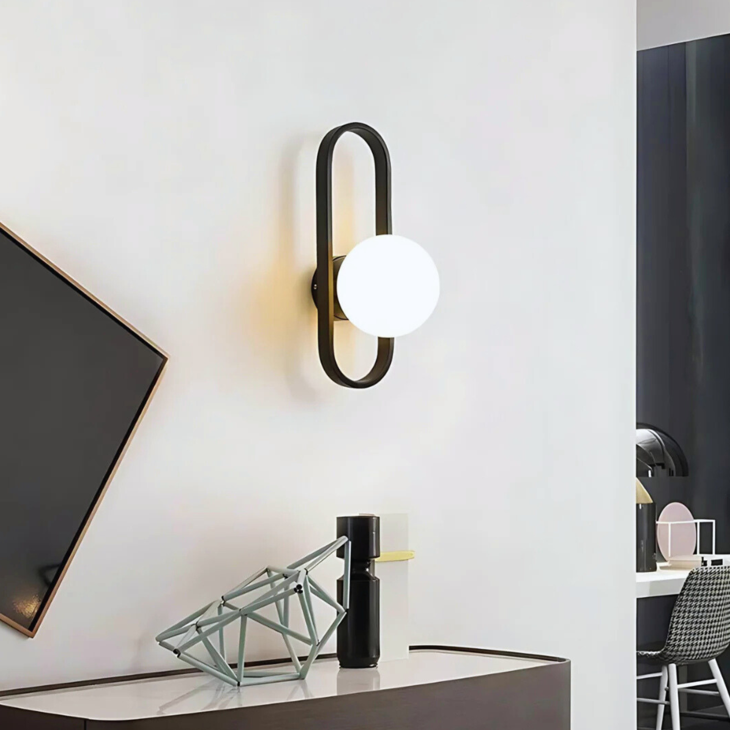 Minimalist Paperclip Shape LED Wall Light