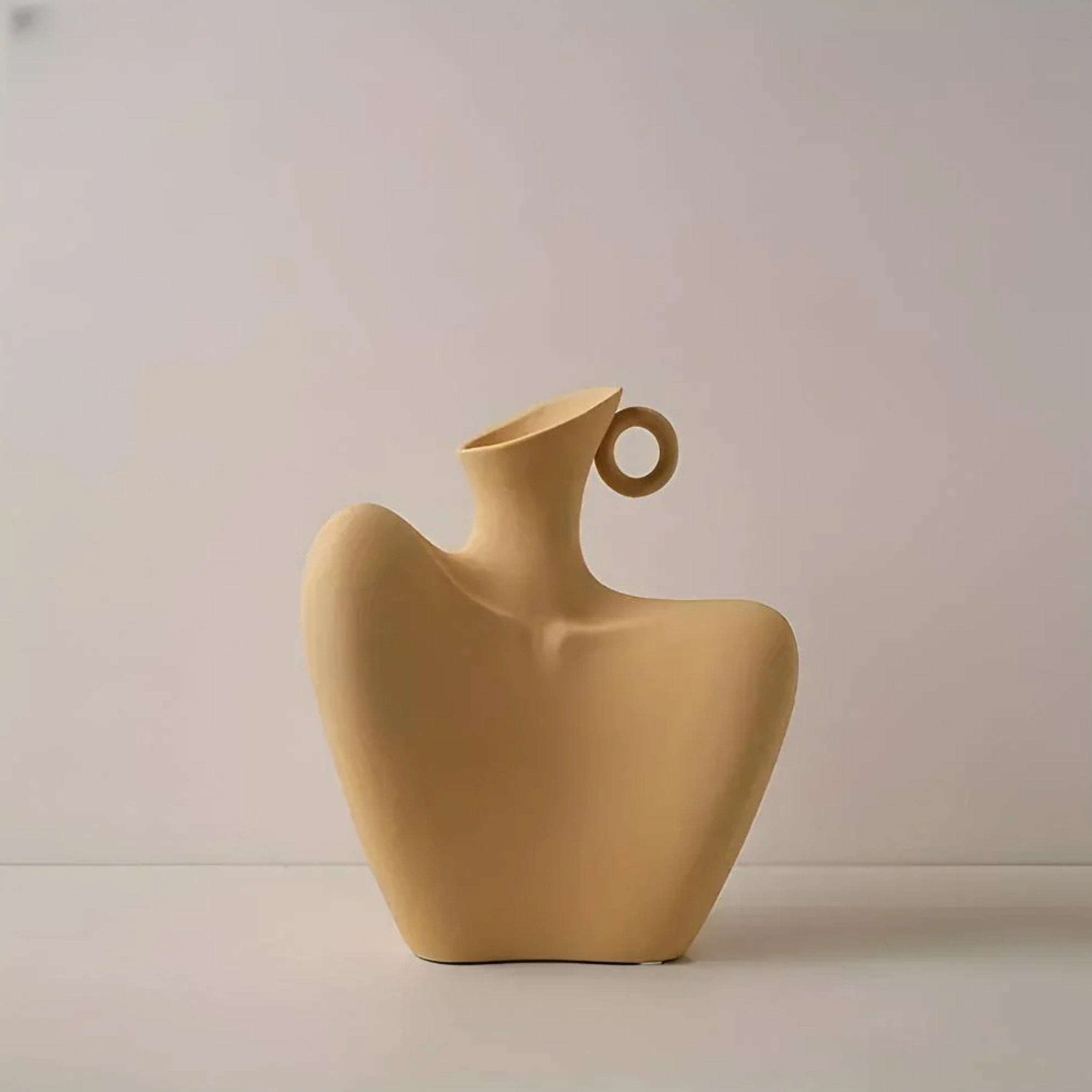 Stylish Sculptural Ceramic Vase in Collarbone Design