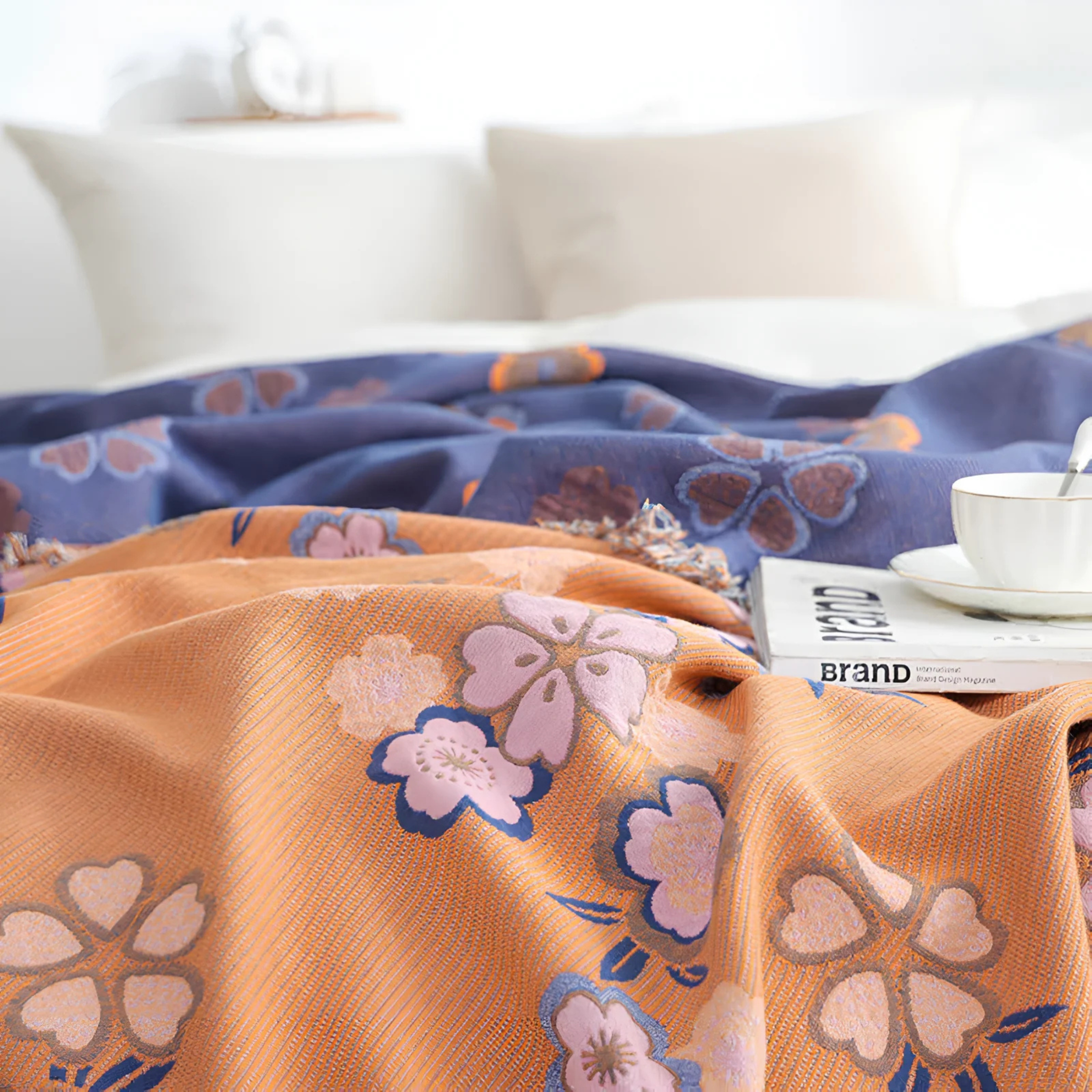 Floral Charm Tassel Blanket