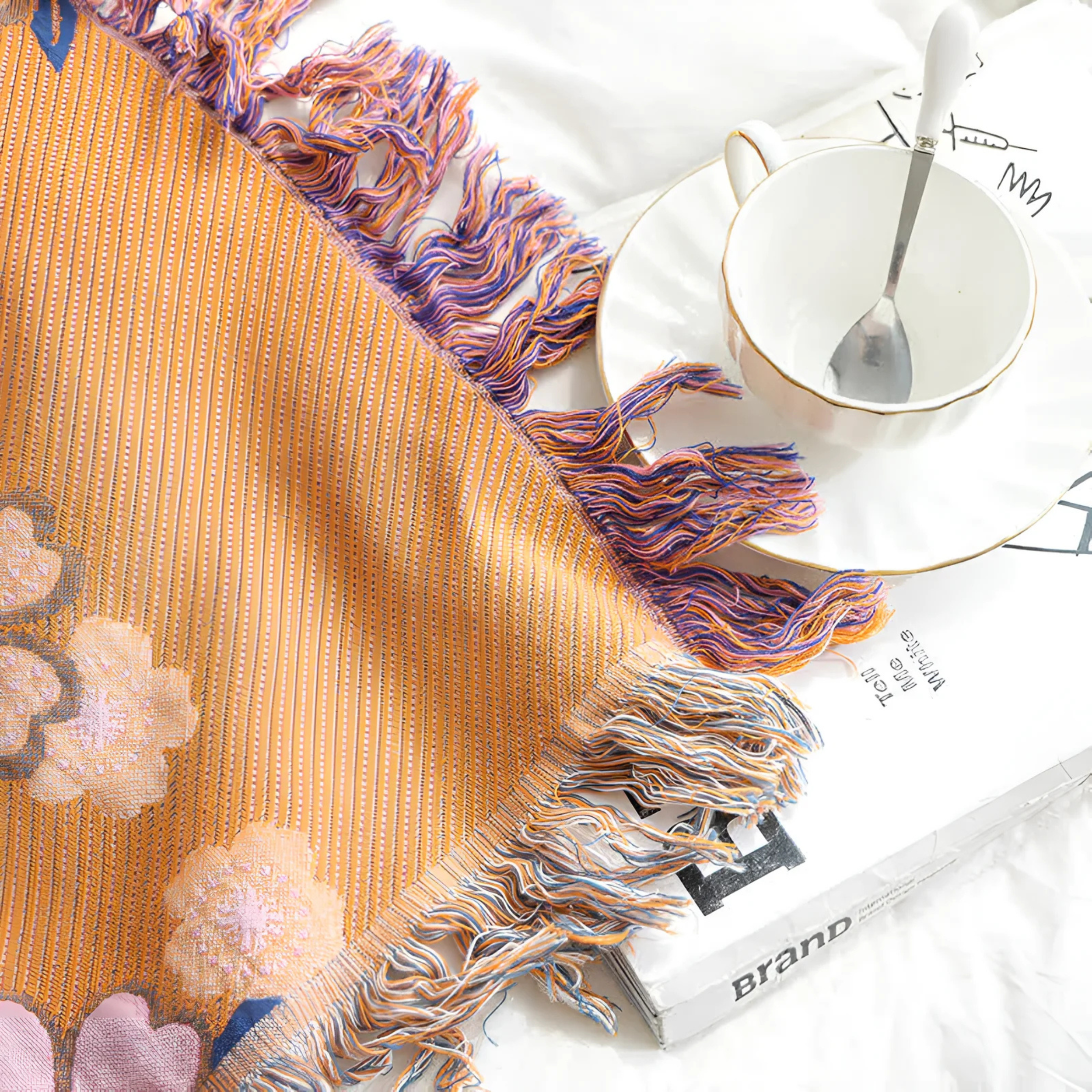 Floral Charm Tassel Blanket