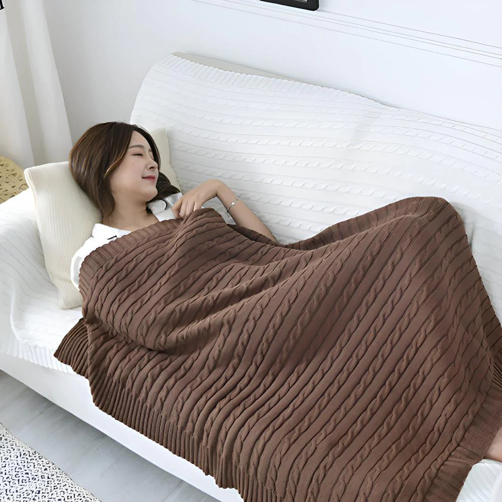 Cozy Braid-Design Cotton Throw
