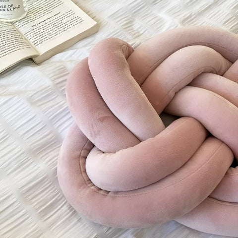 Soft Knot-Style Cushion