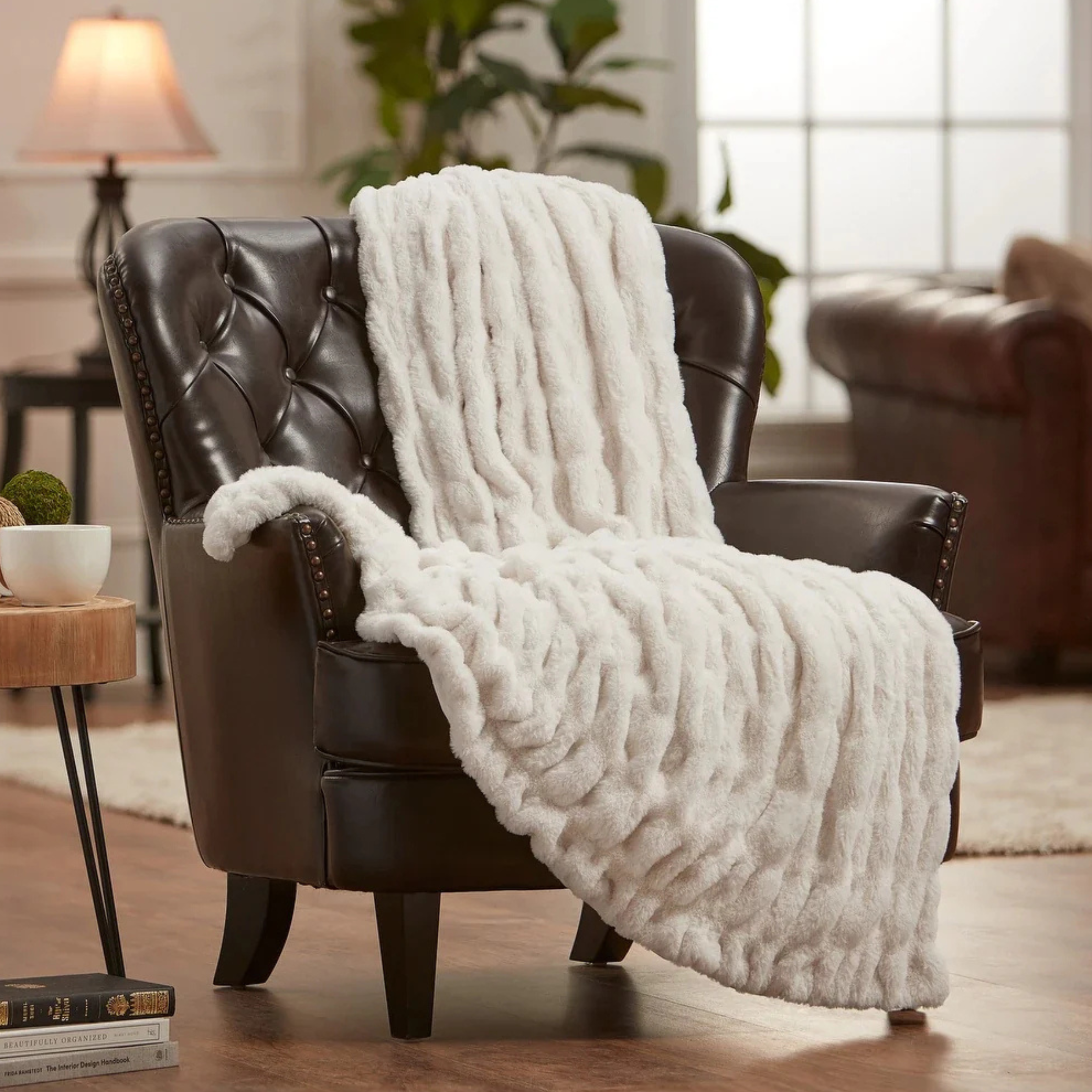 Premium Plush Faux Fur Blanket