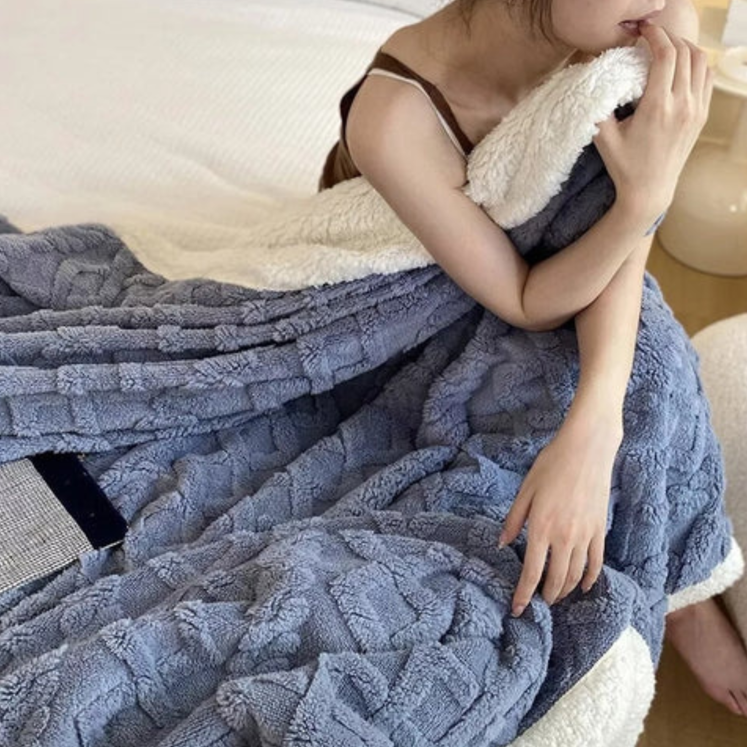 Fluffy Double-Sided Sherpa Fleece Blanket