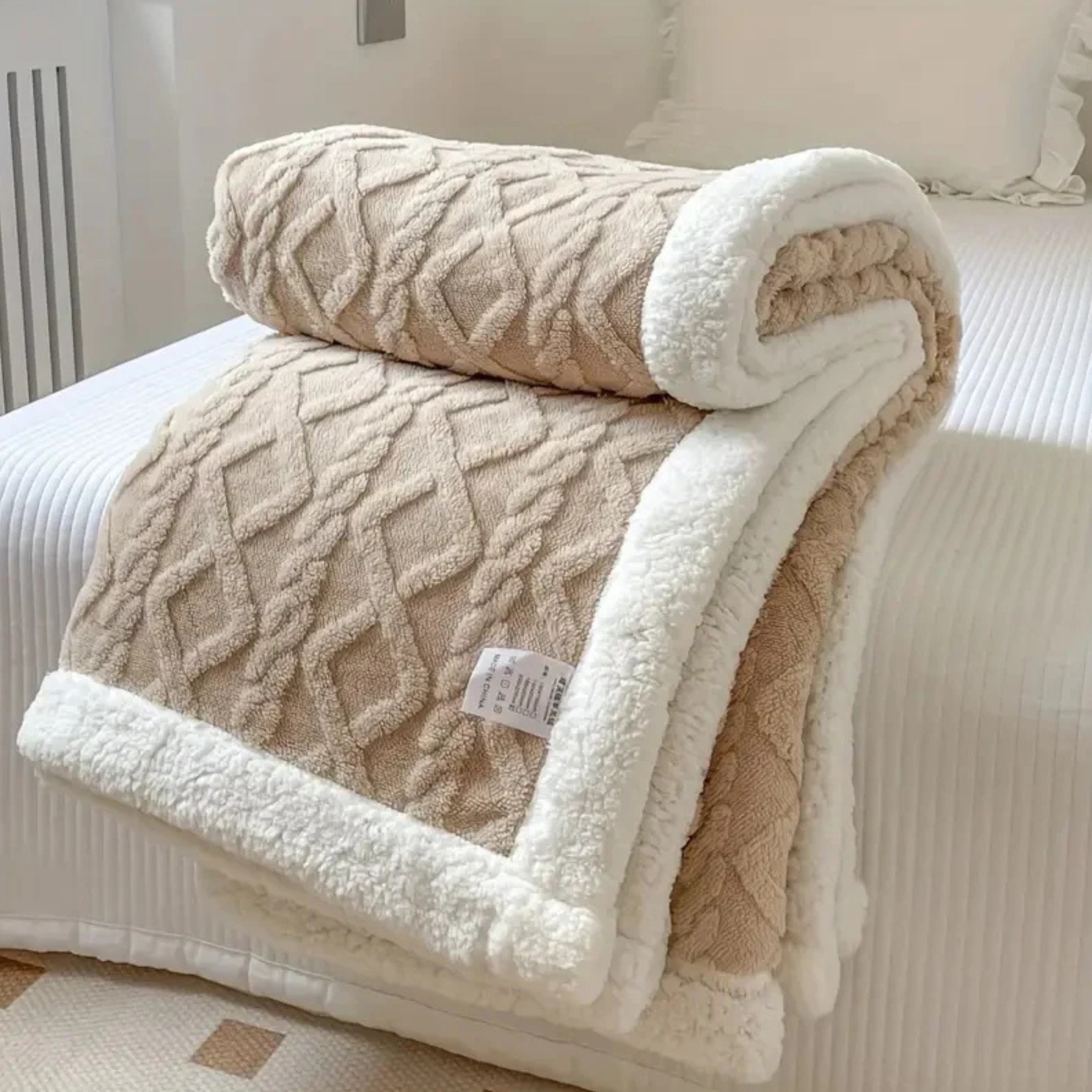 Fluffy Double-Sided Sherpa Fleece Blanket