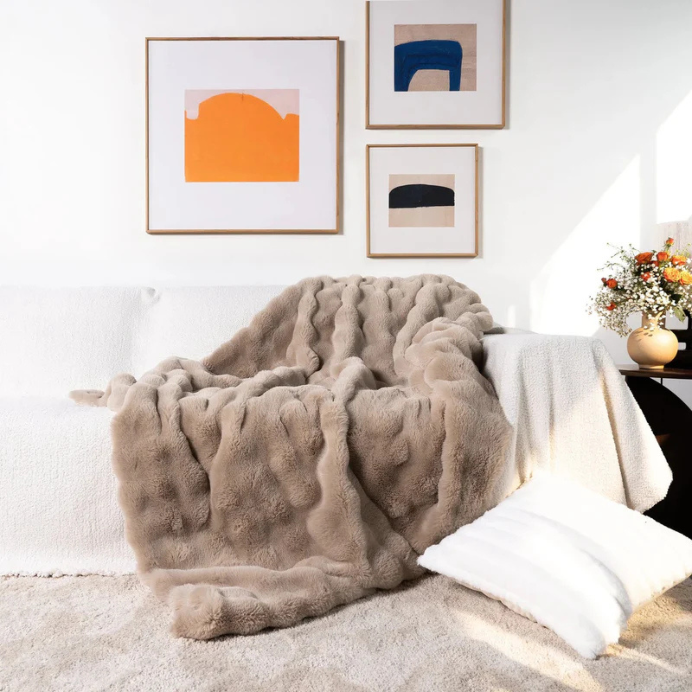 Cozy Luxe Faux Fur Blanket