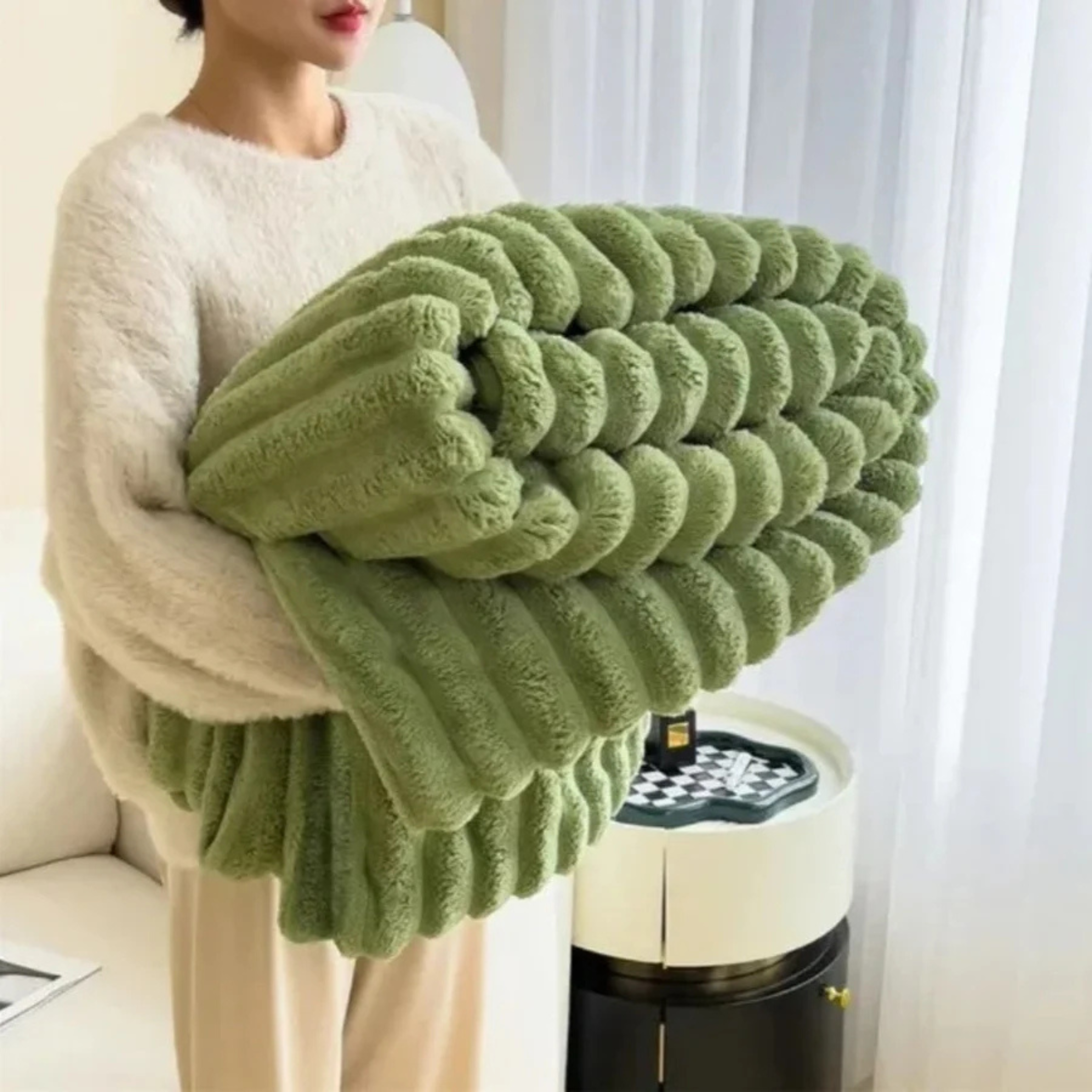 Ultimate Comfort Ribbed Faux Fur Blanket