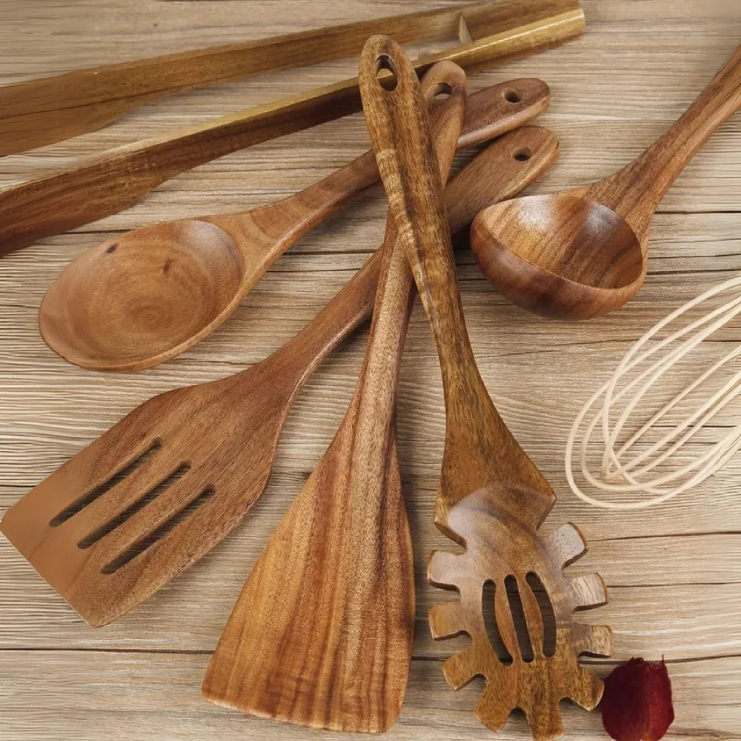 7-Piece Exquisite Wooden Kitchen Utensils Set