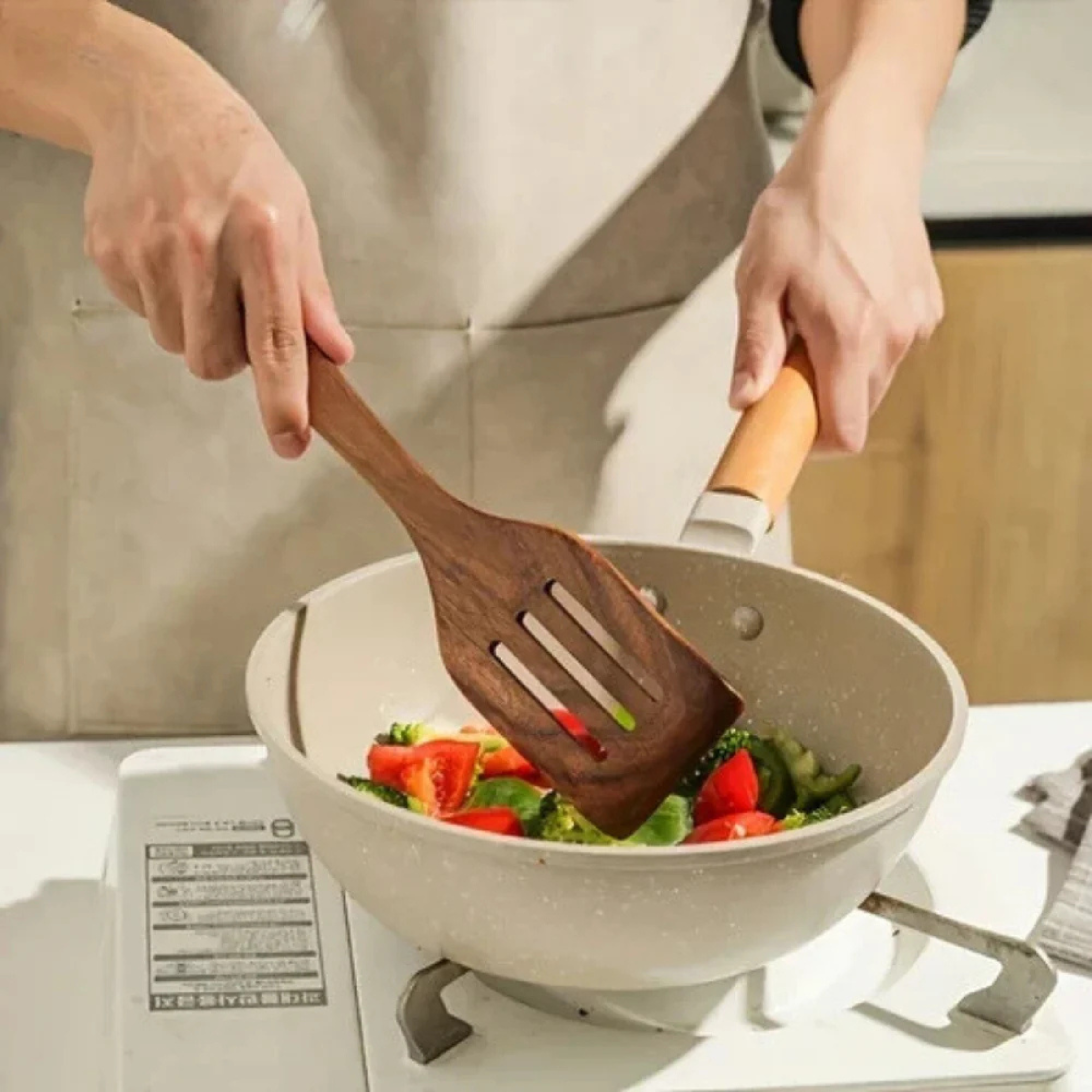 7-Piece Exquisite Wooden Kitchen Utensils Set