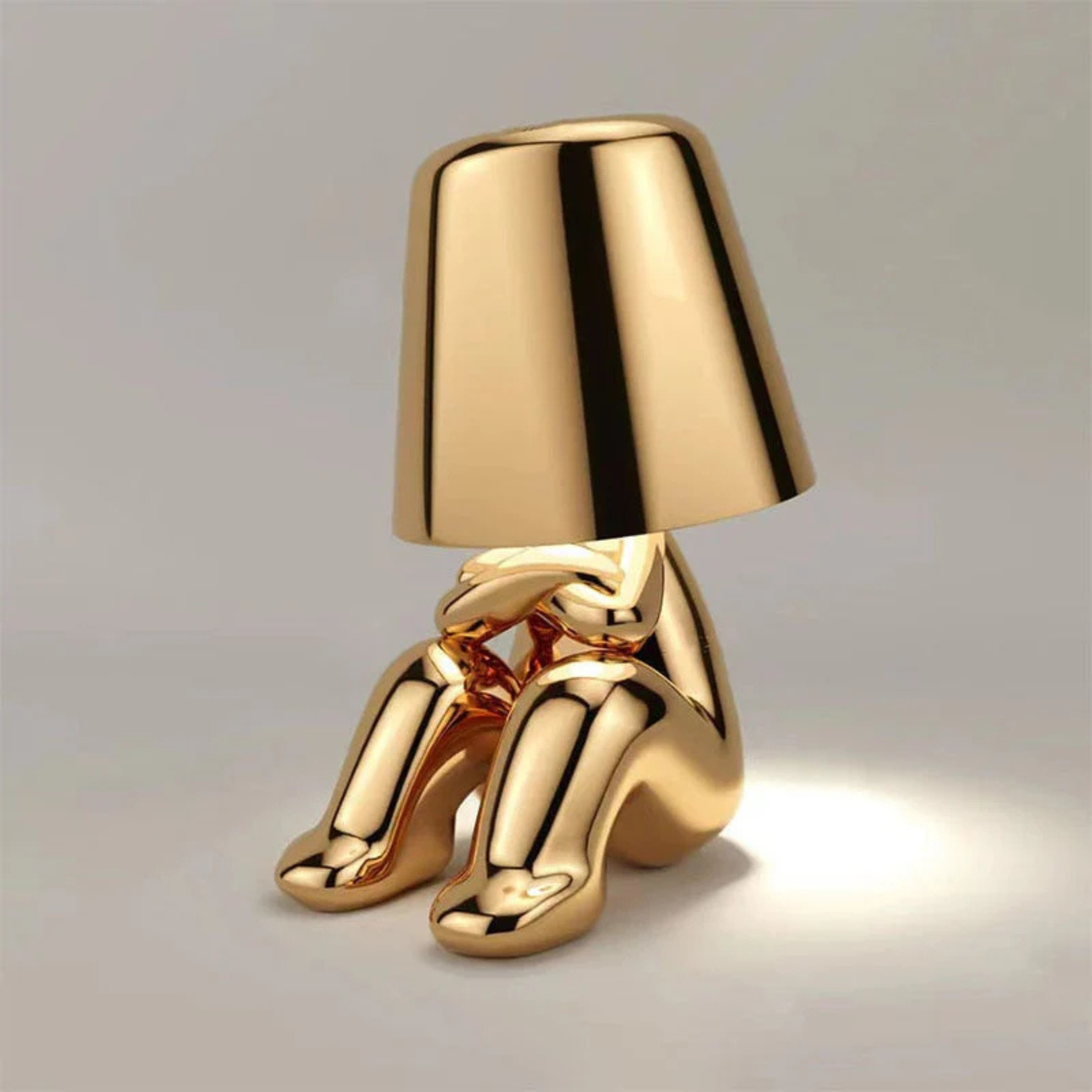 Modern Sleek Artistic Wireless Lamp