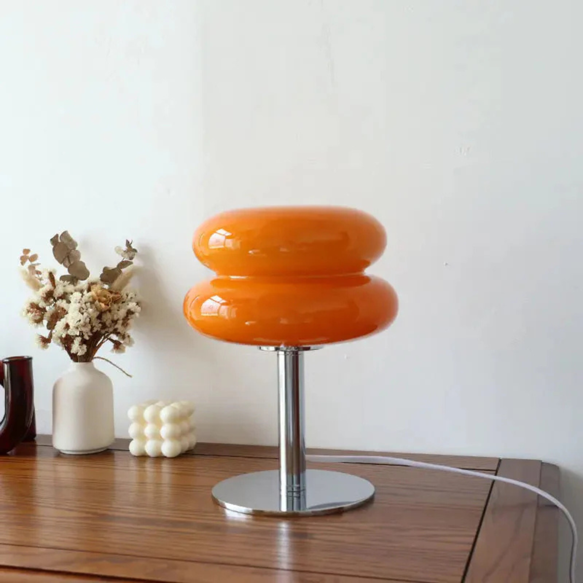Bauhaus-Style Italian Retro Table Lamp