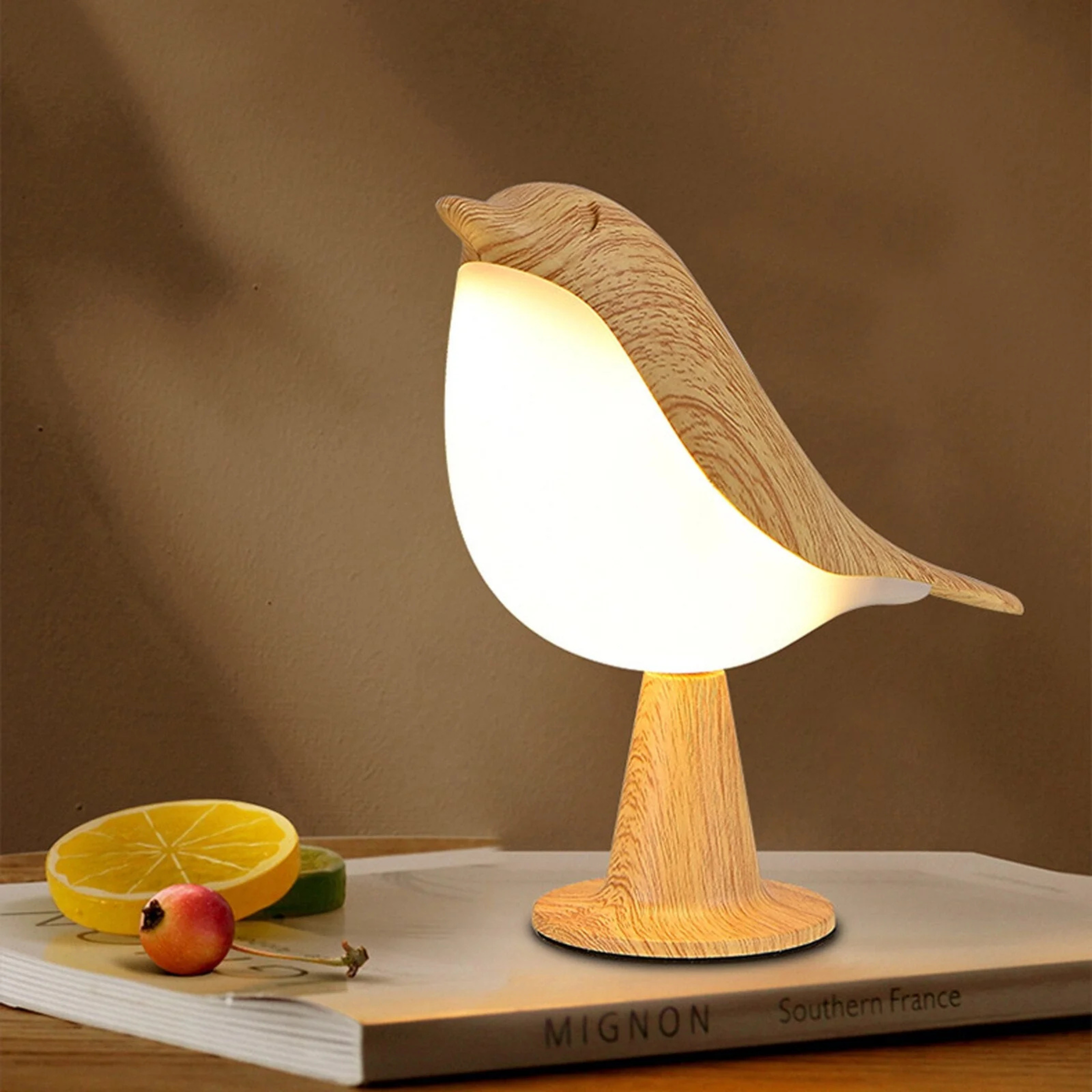 Stylish Charm Bird Table Light