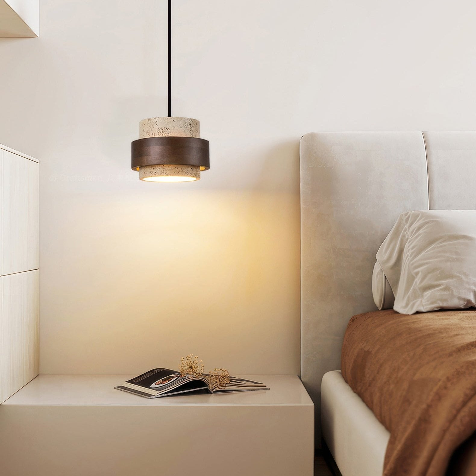 Retro-Inspired Stone Pendant Light