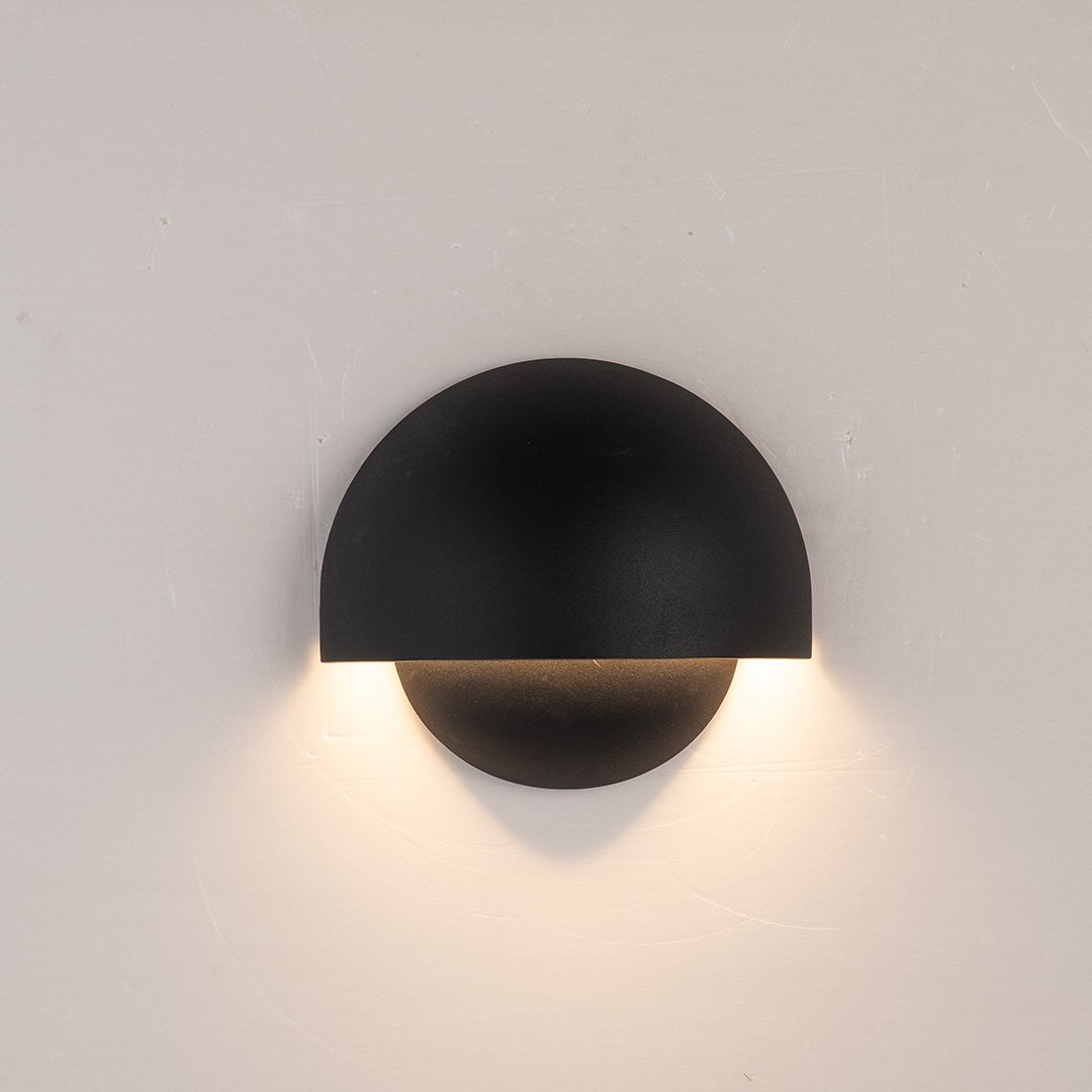 Minimalist Scandinavian LED Wall Light | Indoor & Outdoor Use