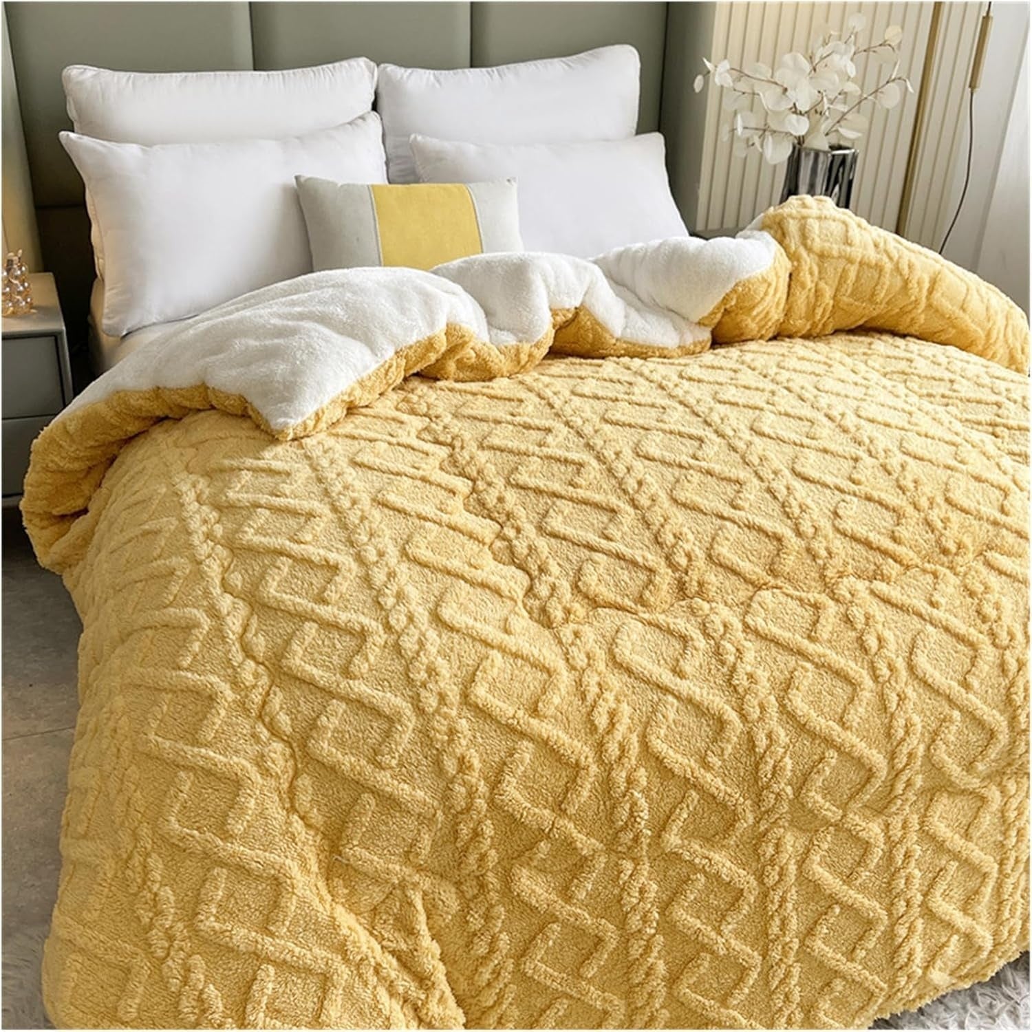 Ultra Cozy Winter Sherpa Blanket