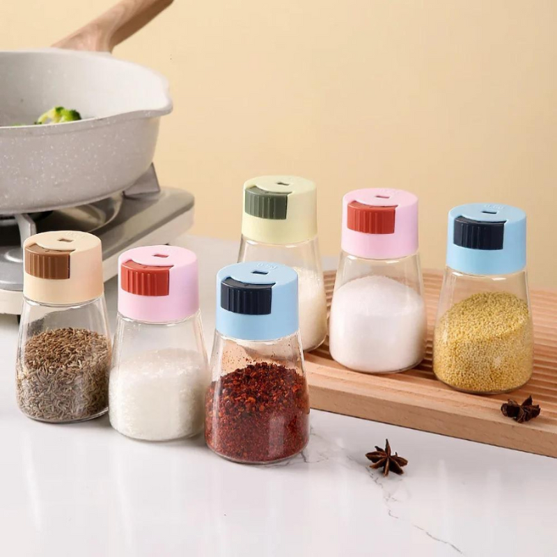 4-Piece Efficient Salt & Pepper Shakers