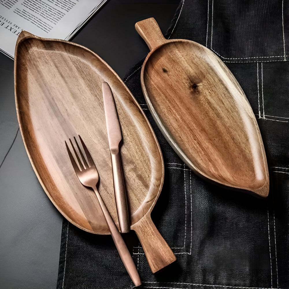 Premium Leaf-Shaped Wooden Serving Plate