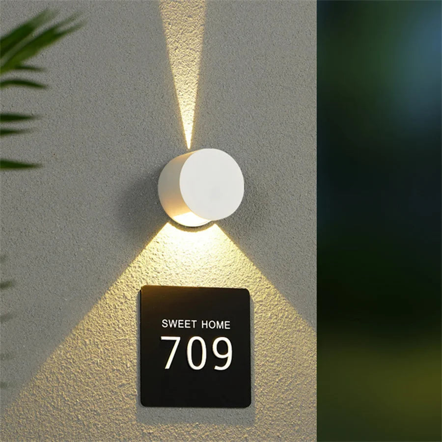 Spot Glow Round Outdoor Light