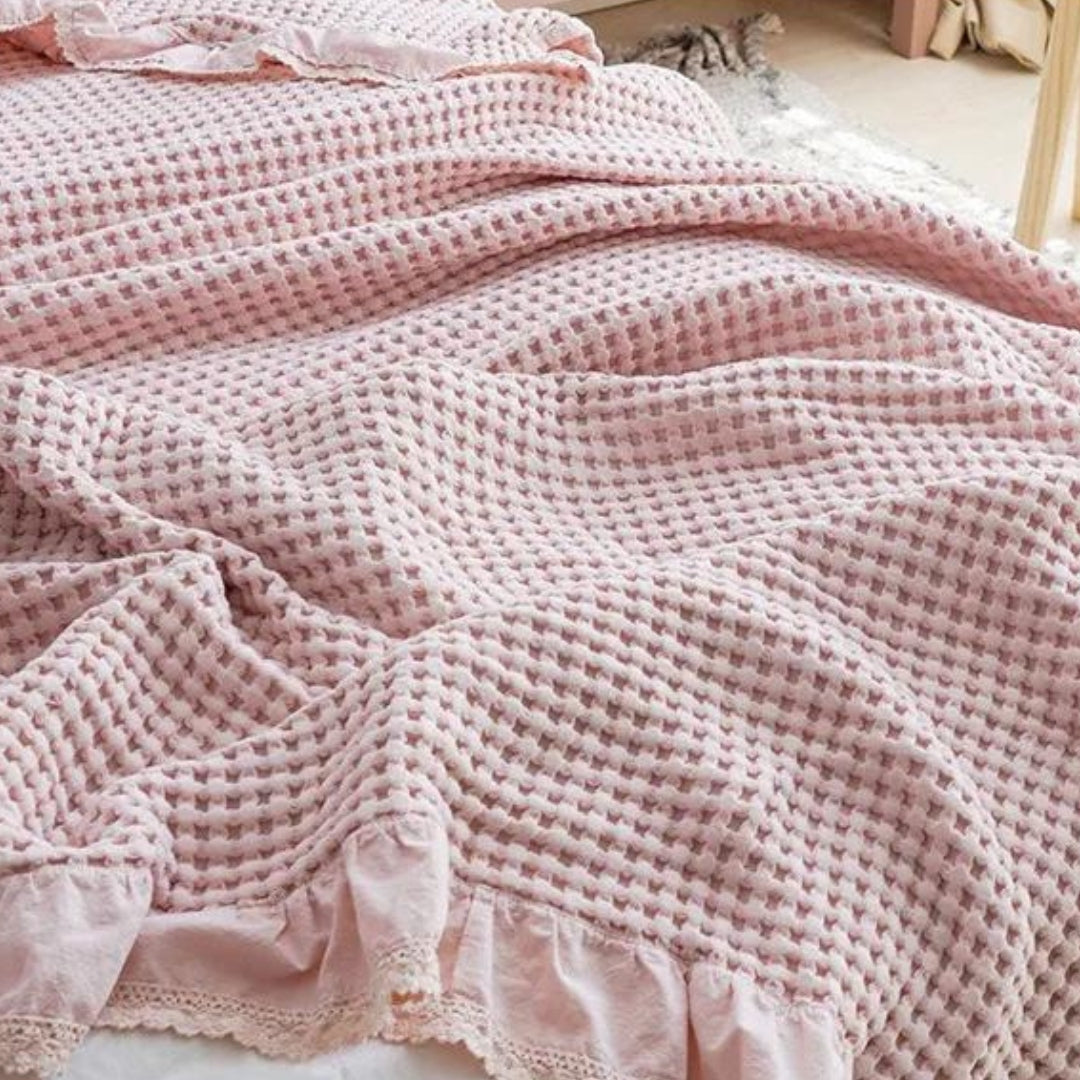 Olivia Waffle Throwing Blanket