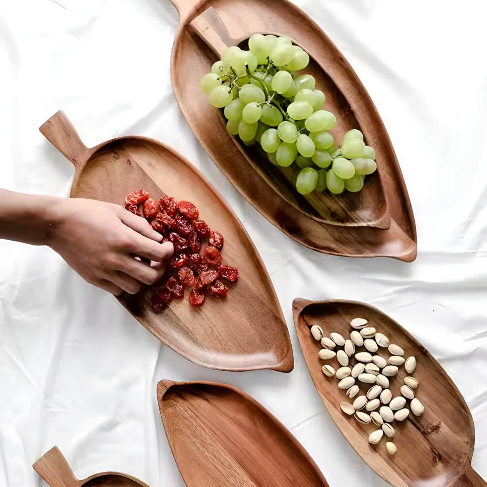 Premium Leaf-Shaped Wooden Serving Plate