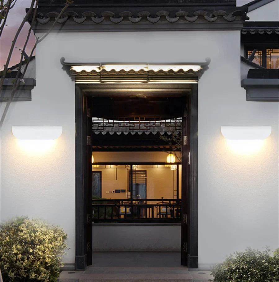 Modern Luxe Waterproof LED Outdoor Wall Light