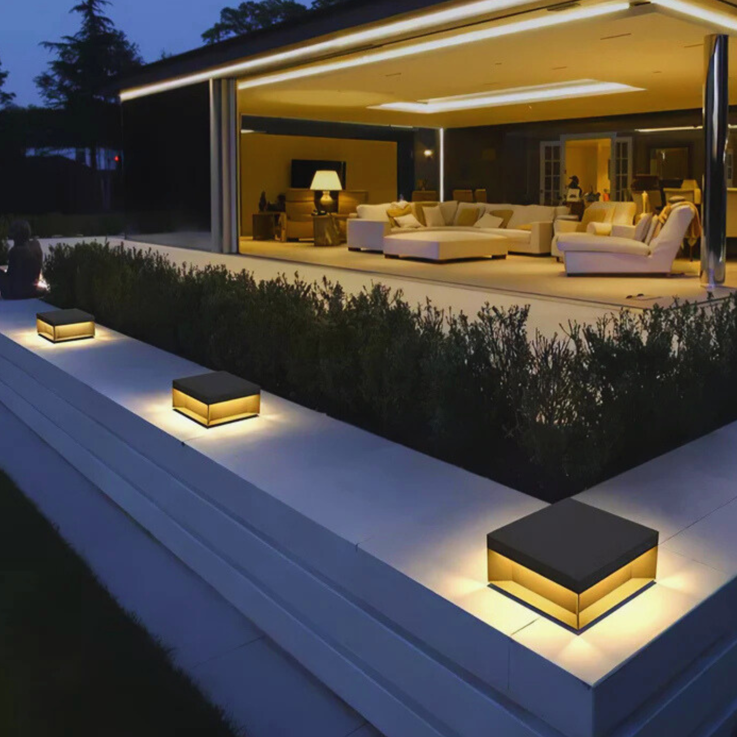 Radiant Solar Outdoor Light Post | Waterproof Luminance