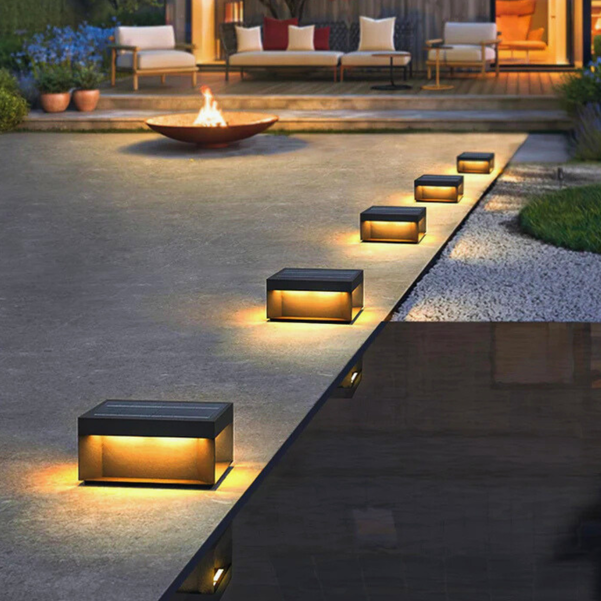 Radiant Solar Outdoor Light Post | Waterproof Luminance