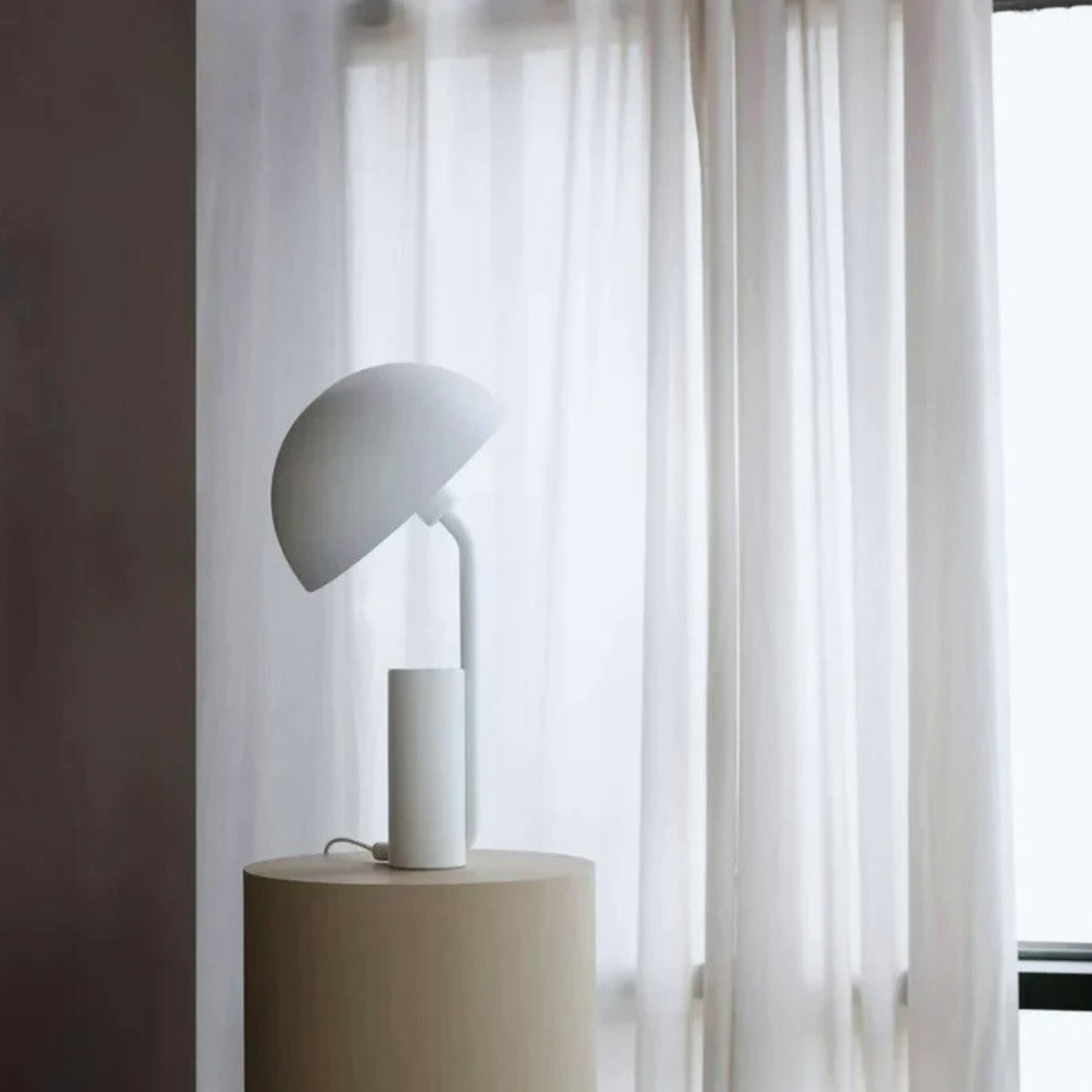 Elegant Table Lamp with Functional Adjustable Geometric Shade