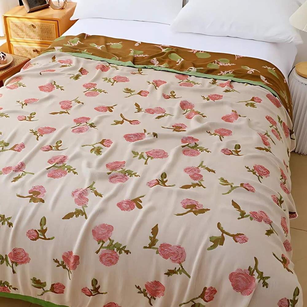 Fresh Blooming Rose Blanket | Bamboo Fiber Material