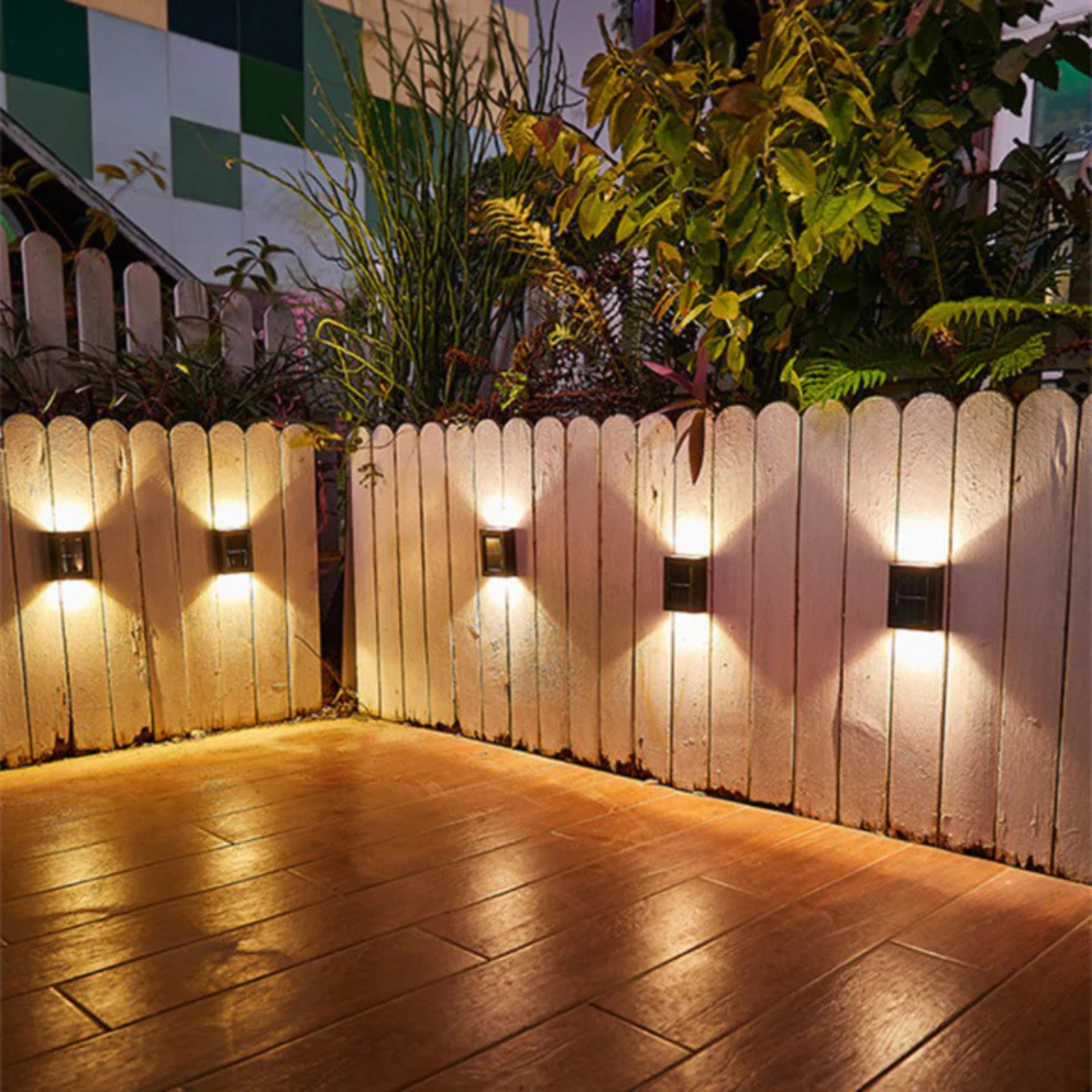 Elegant Minimalist LED Solar Outdoor Lights