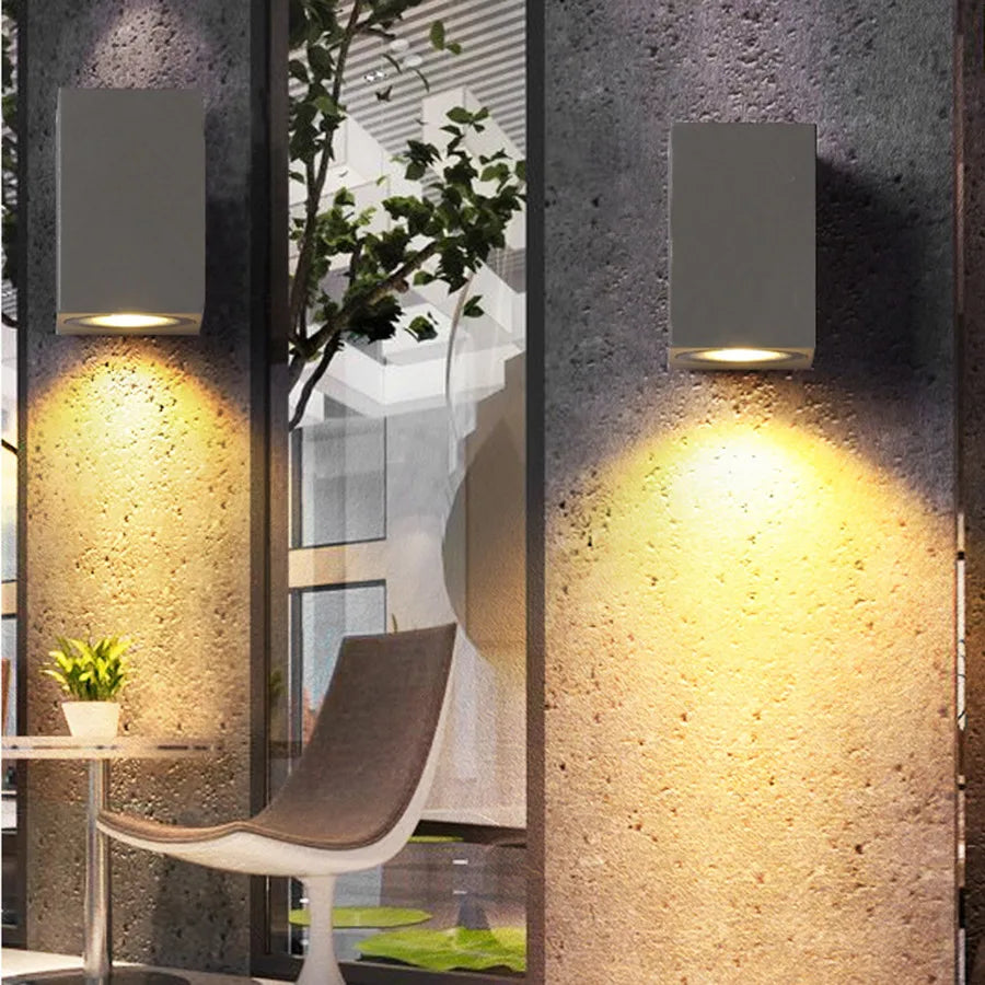Durable Waterproof Outdoor Spotlight