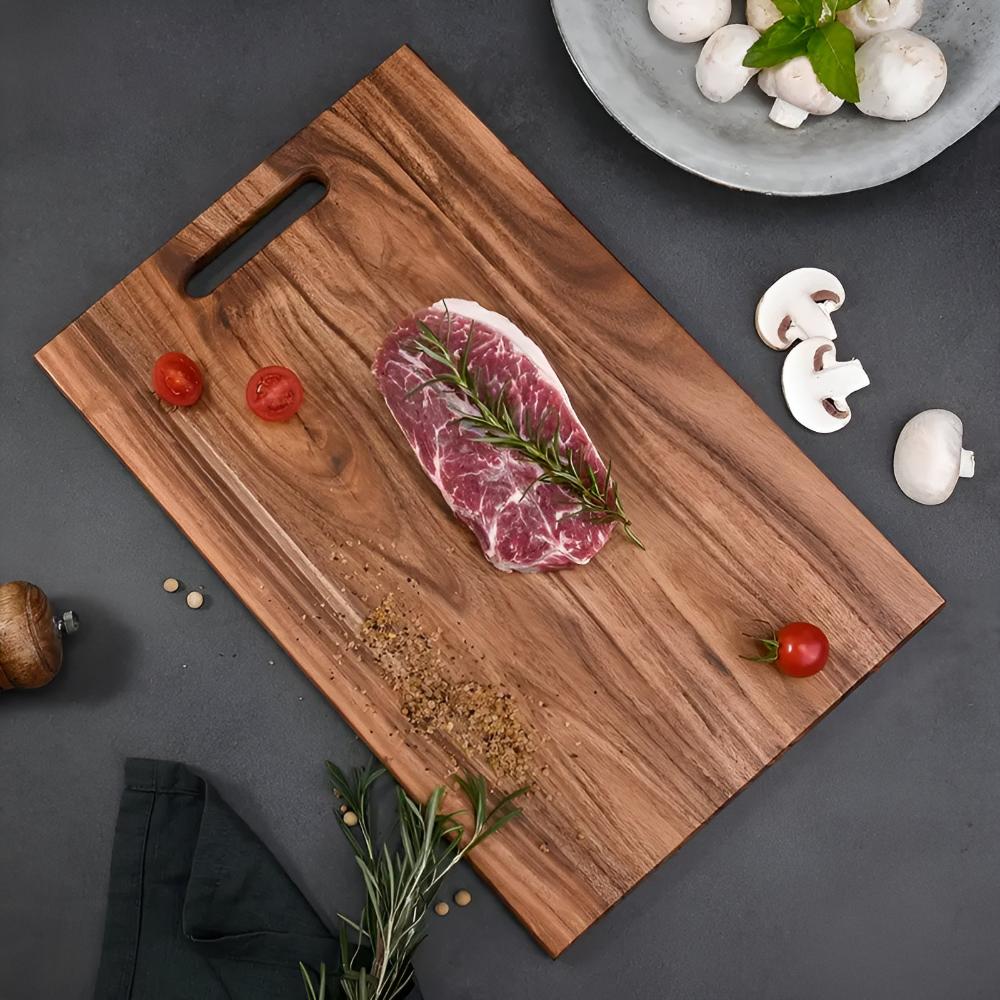 High-Quality & Sturdy Wood Cutting Board